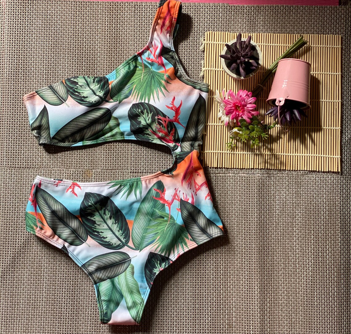 Brazilian onepiece swimsuit / swimsuit size M / swimsuit / Etsy