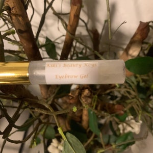 Eyebrow Gel. All Natural Brow Gel. Clear Brow Gel. Smooth Polished Brows. Hold Brows In Place All Day. Eyebrow Makeup.