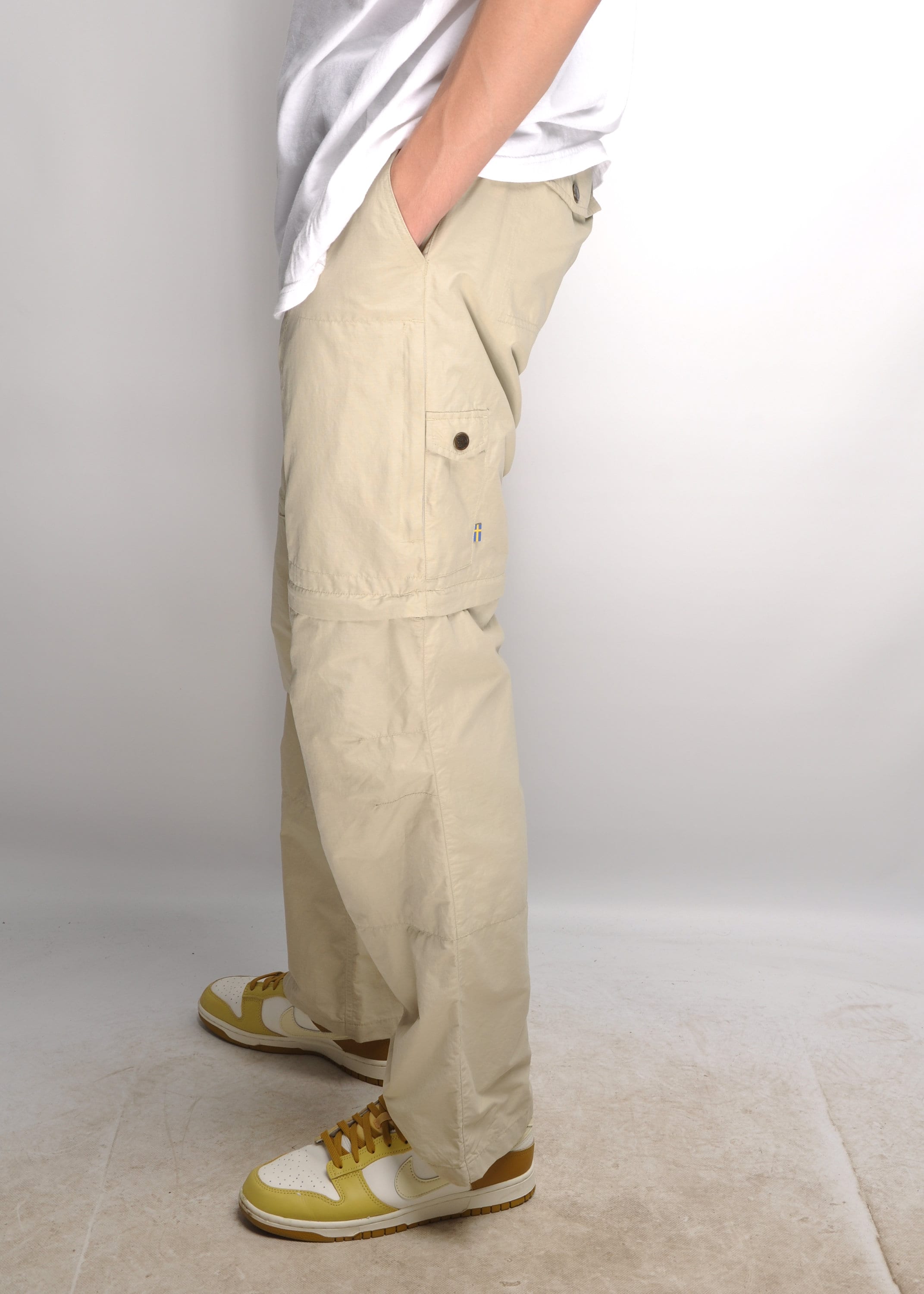 FJALLRAVEN Transformer Cargo Pants Shorts Beige Women's Outdoor