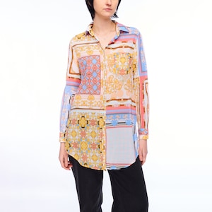 0039 ITALY Women&#39;s Multicolored Print Cotton Shirt Blouse Size S Vintage Authentic Designer Wear
