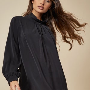 Button Detailed Top, Office Wear Top, Work Wear Long Sleeve Top, Modest Fashion, Flattering Top, Plus Size Loose Fit Top, Black Top