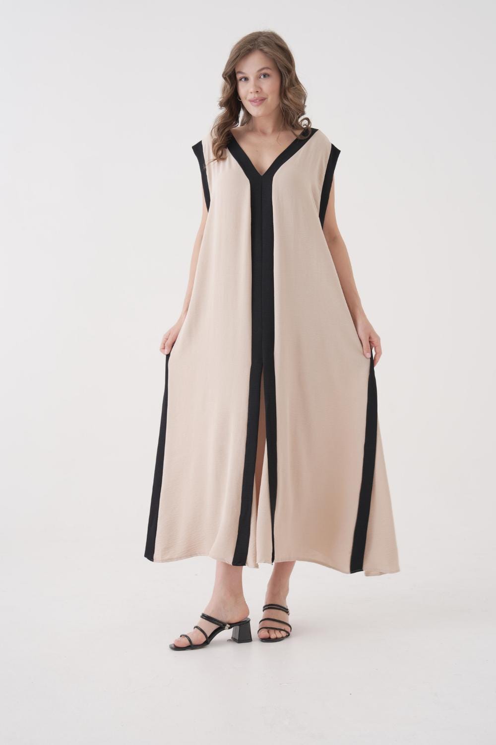 Beige & Black Colorblock Maxi Dress - Sleeveless V-Neck Polyester Summer Dress