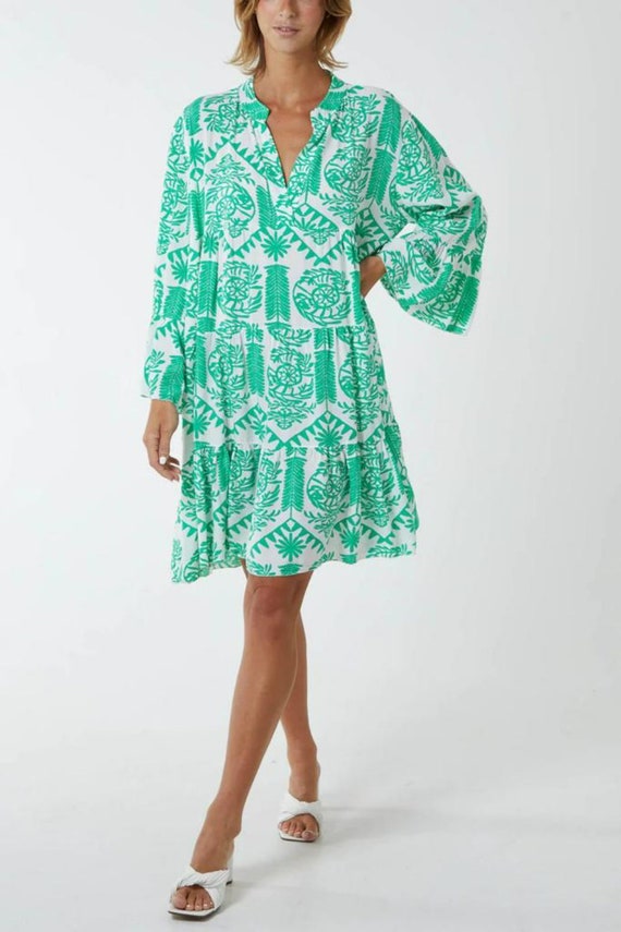 green floral smock dress CurveWow Tiered Smock Dress Green Floral – Curvewow main image 0