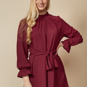 Túnica extragrande de manga larga, ideal para el trabajo, estilo de oficina, ropa discreta, blusa minimalista, túnica para salir, túnica burdeos de verano.