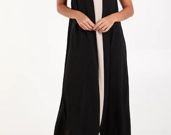 Zwarte viscose cami midi-jurk: relaxte mouwloze zomerjurk