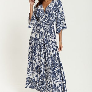 Breezy Maxi Dress with Sleeves, Deep V Neck Slim Relax Fit Ditsy Dress, Flowy Tier Maxi Beach Resort Wear, Breathable Lightweight Fabric
