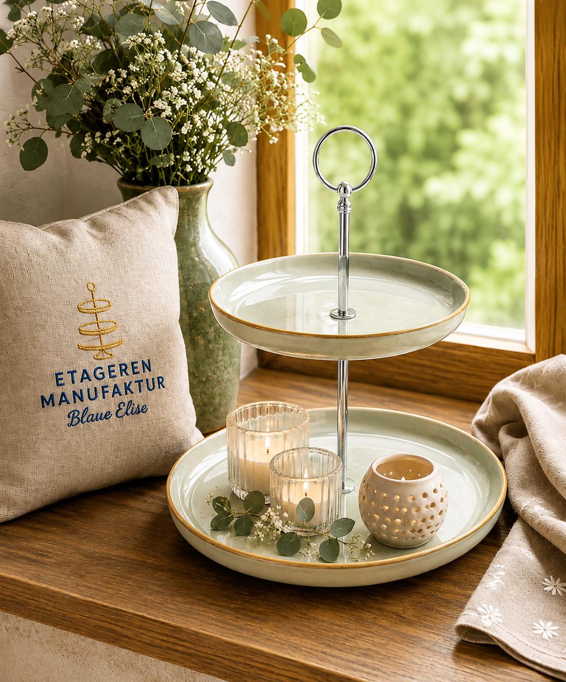 vase in ikea Recent @ikea finds , Kind of obsessed with this KONSTFULL amber and SMYCKA stems., GUNNEMOR Throw with VIGDIS cushion, CYLINDER Vase set with FENOMEN candles, Side table hack still going strong Grösse:2L