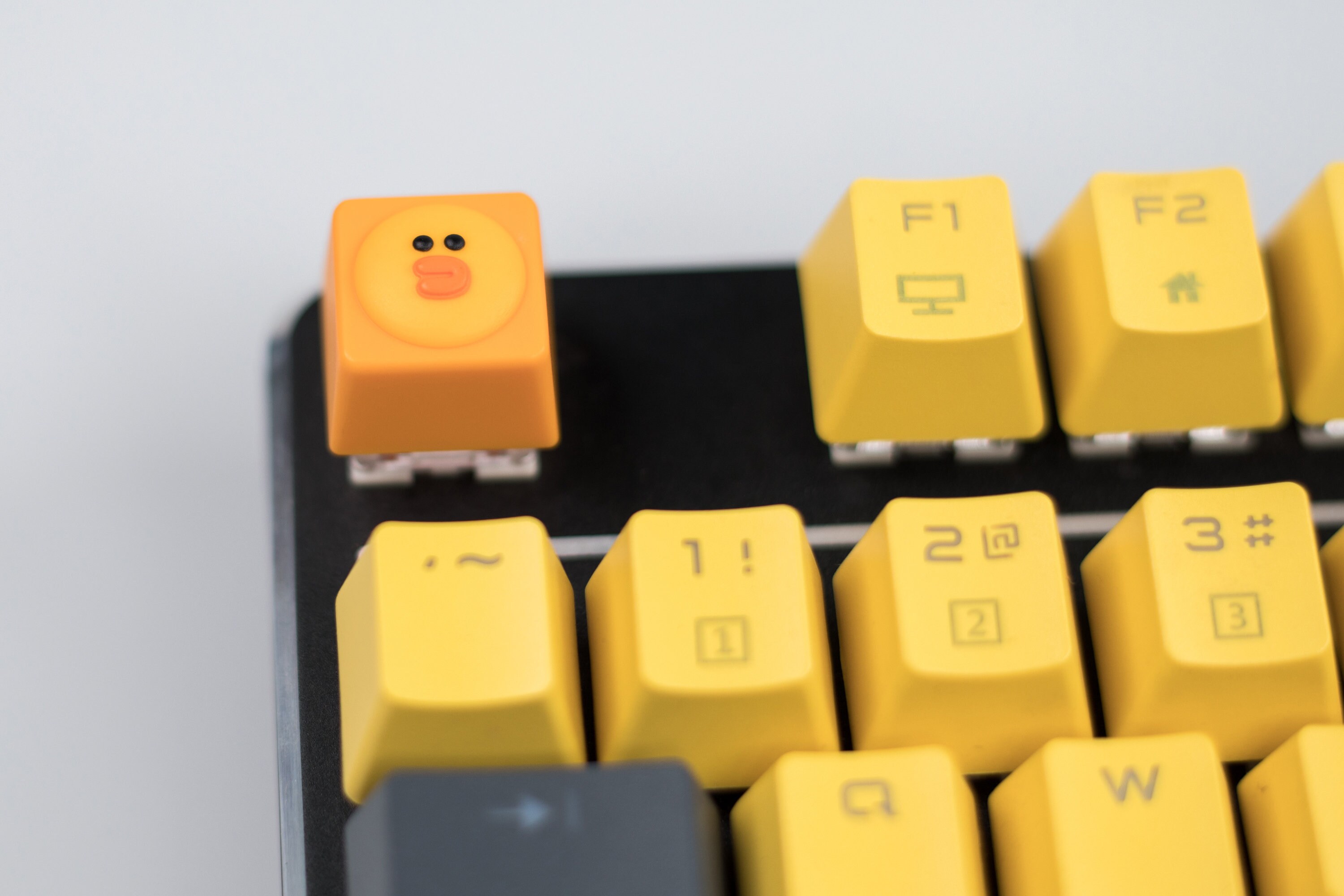 Key Caps Custom Key Caps Yellow Key Caps Sally Chicken Key Etsy
