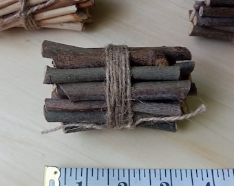 Palos de madera/ Palos de madera/ Ramitas decorativas