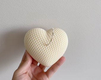 Heart Candle: Decorative Love Candle (9x10cm)