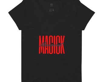 Camiseta de cuello en V reciclada de Magick Movement Women