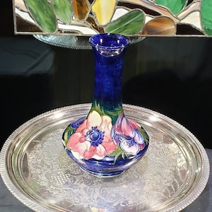 Vintage 1940s Walter Moorcroft 8 Inch Tall Vase In A Carinate Shape With The Fantastic Anemone Pattern,  English Vase, Moorcroft England