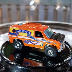 Vintage Hot Wheels 1977 Metallic Orange Baja Breaker With Blackwalls- Diecast Cars