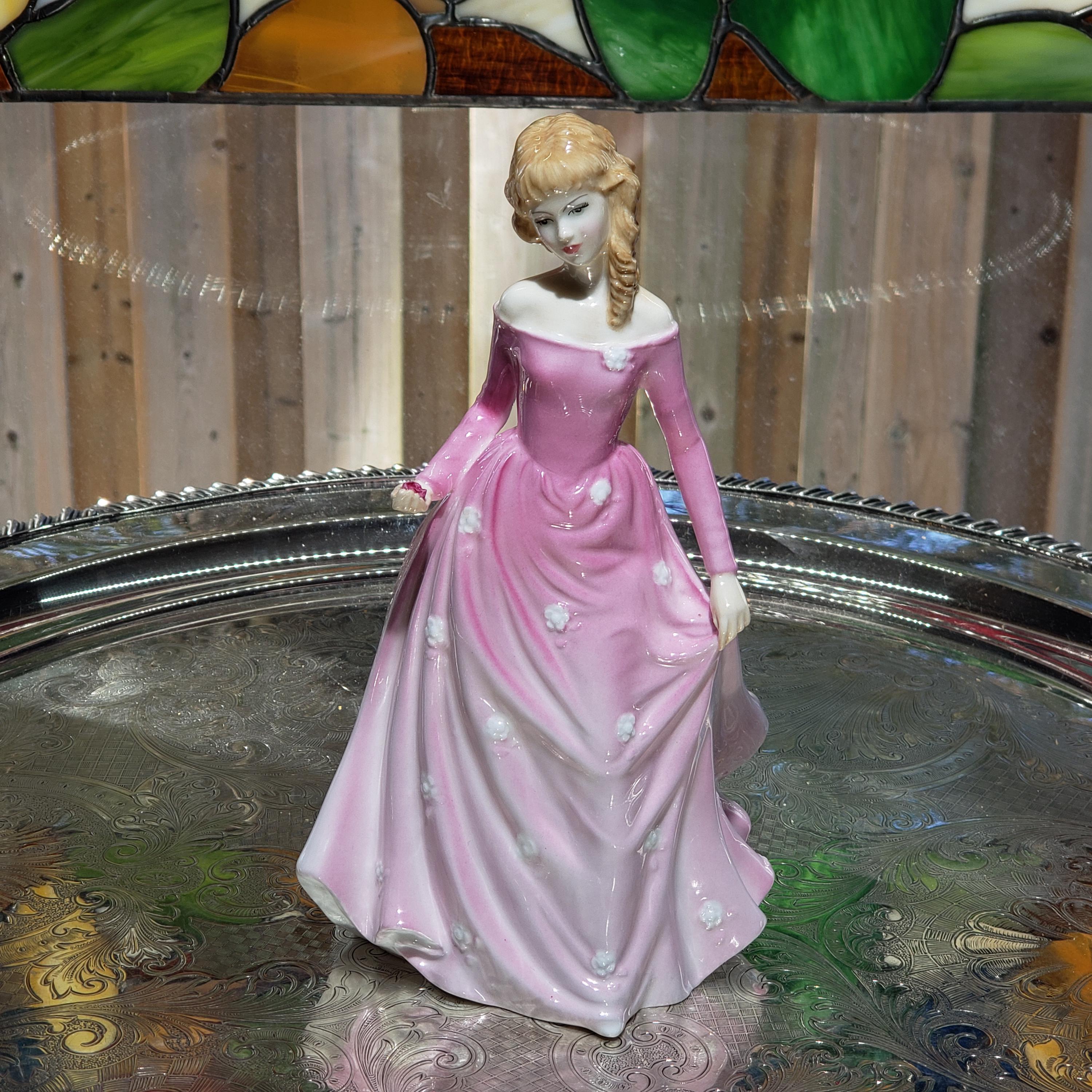ロイヤルドルトン フィギュリン プリティ・レディ ピンク Royal Doulton Pretty Ladies Collection - Etsy
