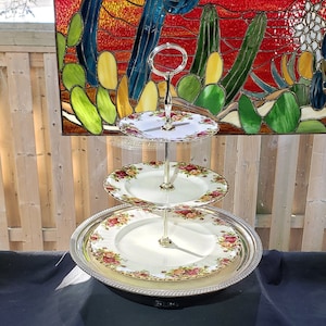 Royal Albert Old Country Roses drei abgestufte Etagere, English China, OCR China, Tea Party