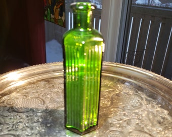 Poison Bottle - Panneau vert vintage à trois nervures - Décoration en verre antique - Cadeau unique - Livraison gratuite
