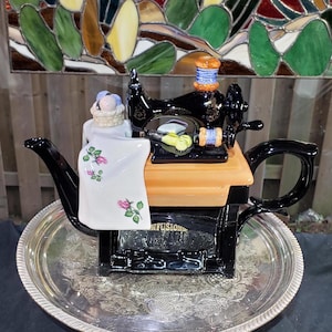 Paul Cardew Teapot - Etsy Canada