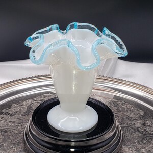 Fenton Aqua Crest Vase - Etsy - Page 2
