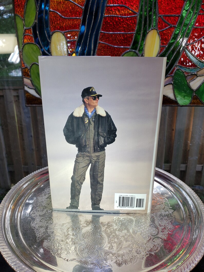 Vintage Tom Clancy Rainbow Six Hardcover First Edition - Copyright 1998, The Hunt For Red October image 4