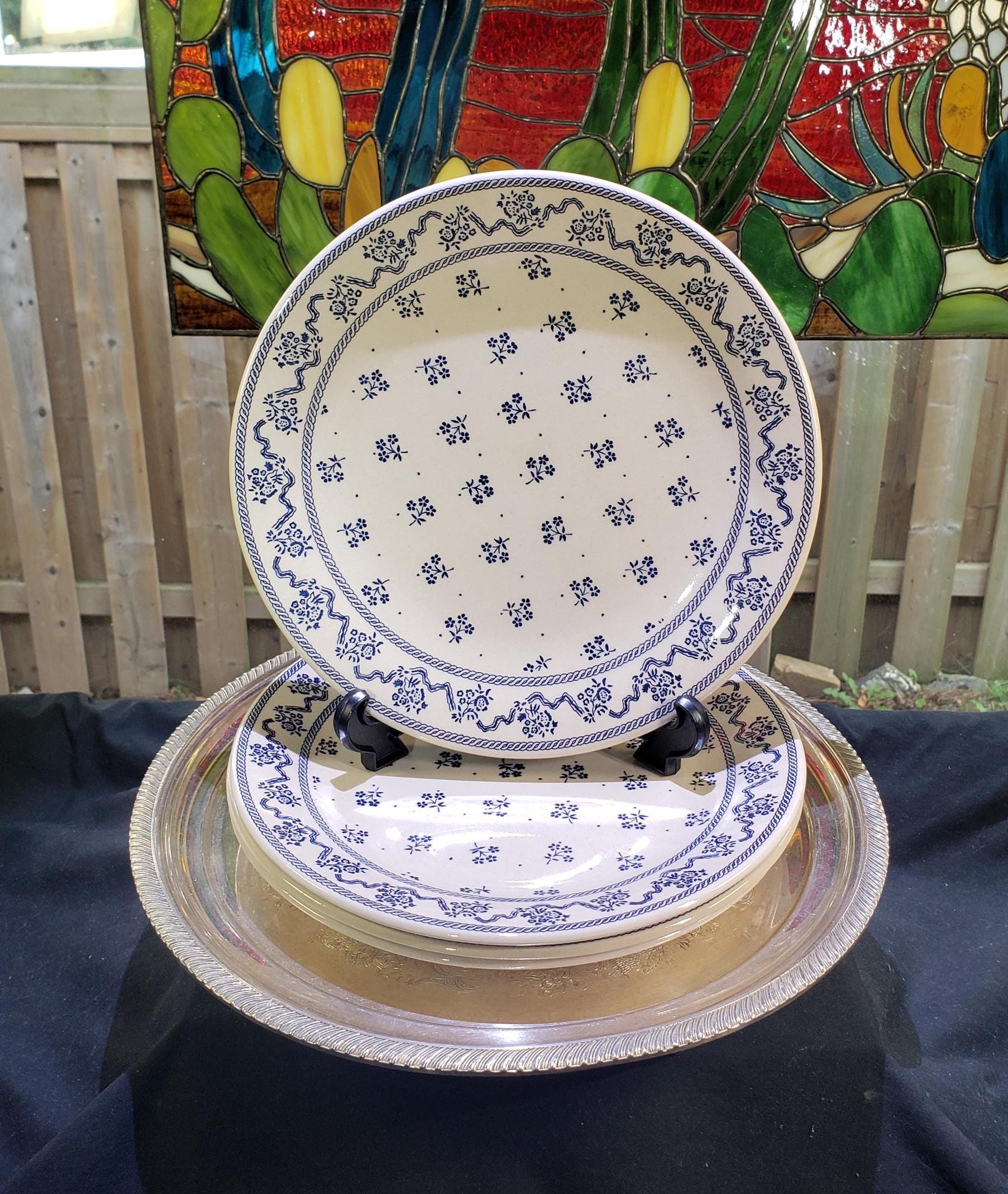 Vintage Laura Ashley Petite Fleur Dinner Plates - Set of 4 - Etsy