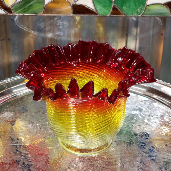 Rare Amberina Swirl Lamp Shade: Antique Oil/electric Light 