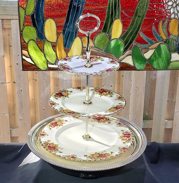 Porcelain English Cake Stand Royal Albert Old Country Roses Cake