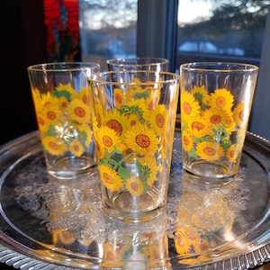 Mid Century Sunflower Juice Glasses - Set of 4