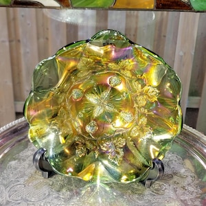 Vintage Millersburg Grape Wreath Carnival Glass Bowl, Green & Gold Bowl, Antique Bowl, HTF Bowl, ca 1911, 7 in Bowl, Vintage Green Bowl