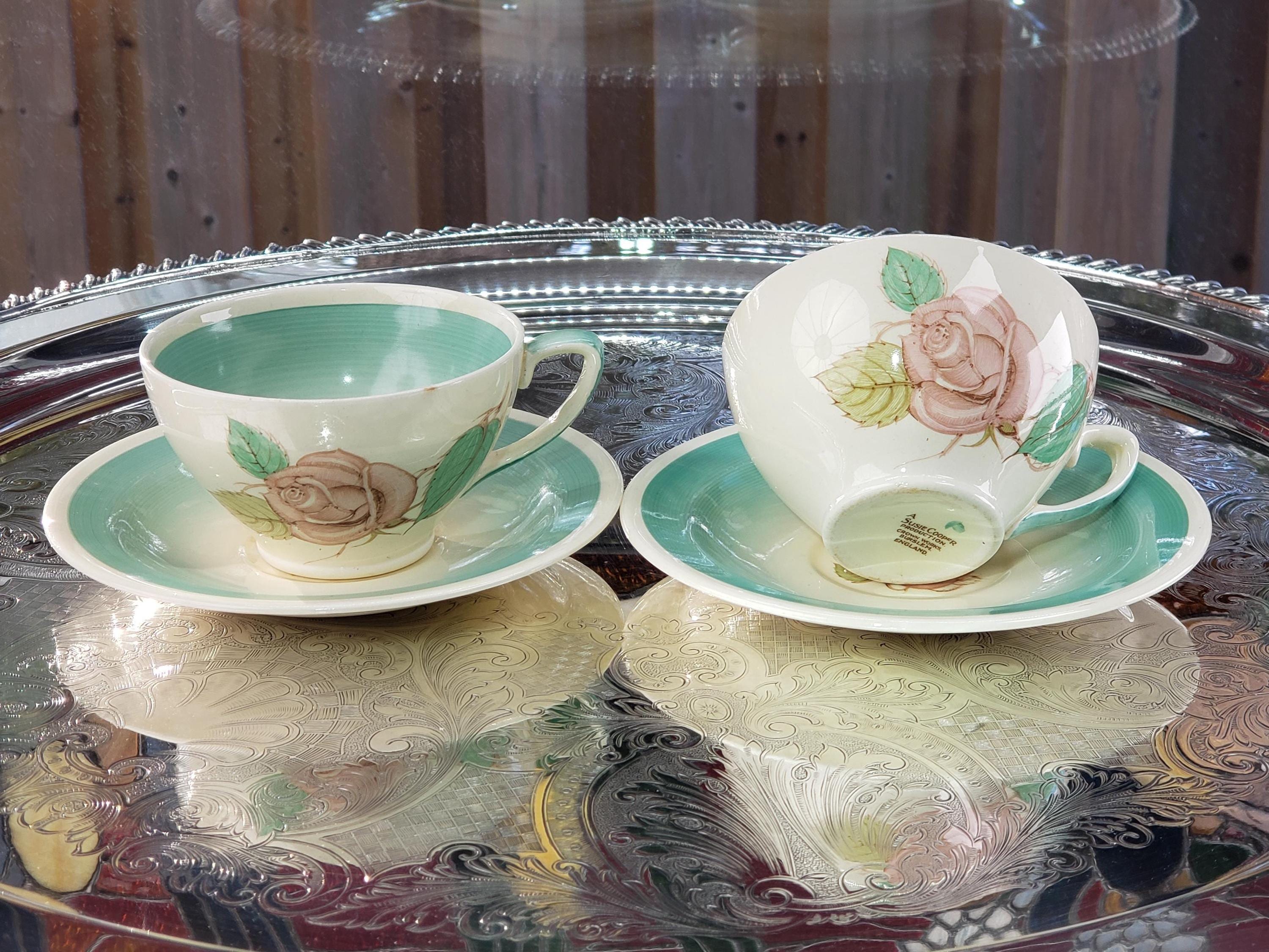 Susie Cooper Teacups: 1930s Rose Pattern - Green Washed Border - Etsy