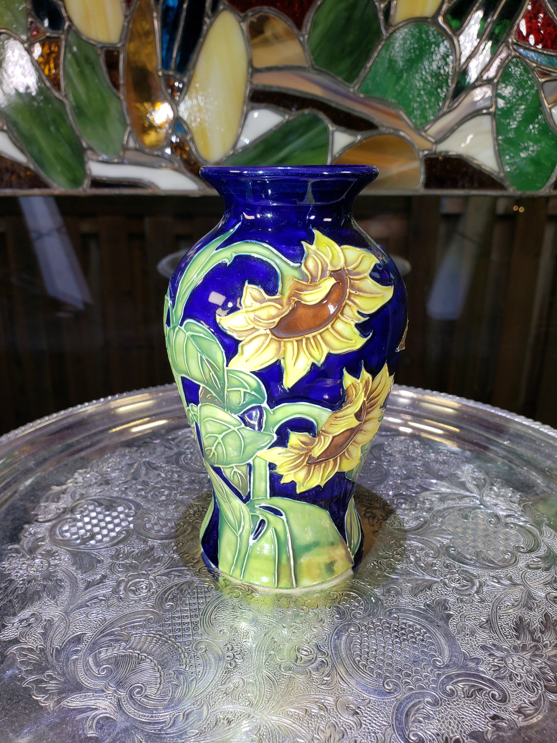 Vintage Benaya Porcelain Sunflower Vase: Cobalt Blue Artisan Decor