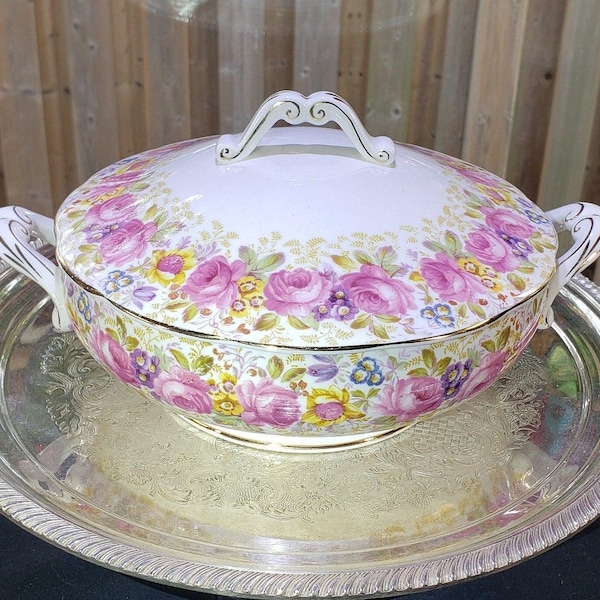 Covered Vegetable Dish: Royal Albert Serena - Pink Rose China