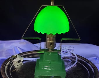 Rare Art Deco Uranium & Jadeite Decorator Lamp - 1930s Decor - Glowing Lamp