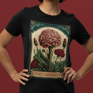 Tarot botánico Camisa de cartas Claveles Camisa de tarot Clavel Camisa de tarot Camisas botánicas de mujer Enero Mes de nacimiento Regalo de flores
