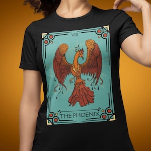 Le Phoenix Tarot Shirt Phoenix Shirt Tarot Shirts Femmes Tarot Card T Shirt Phoenix Rising Mythology Shirt Mystical Growth Mindset Shirt