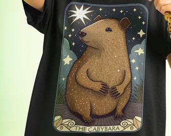 Camisa de cartas de tarô capivara Camisa de tarô capivara Camisa de tarô de capivara Camiseta Camisas de tarô Camisas femininas Camisa mística Camisa de tarô celestial