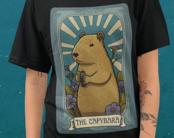 Camisa de cartas de tarô de capivara Camisa de tarô de capivara Camisa de tarô de capivara Camiseta Camisas de tarô Camisa feminina Cottagecore Camisa botânica de tarô