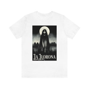 La Llorona Shirt Cryptid Shirt Die Weinende Frau Latina Shirts Goth Shirt Halloween Shirt Spanisch Shirt Mexikanisches Shirt Horror Shirt Bild 6