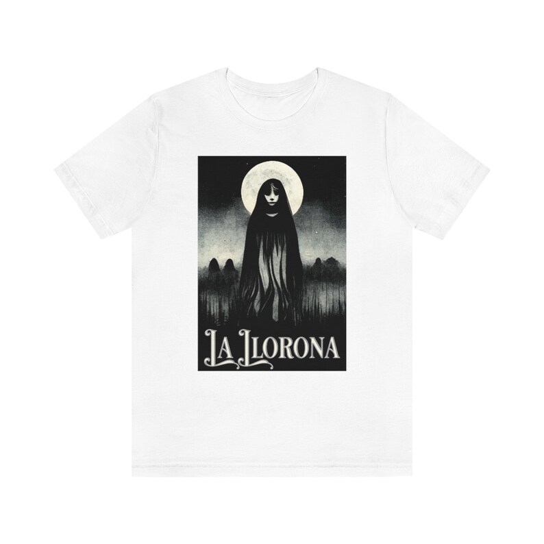 La Llorona Shirt Cryptid Shirt Die Weinende Frau Latina Shirts Goth Shirt Halloween Shirt Spanisch Shirt Mexikanisches Shirt Horror Shirt Bild 6