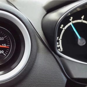 52mm Vent Boost Gauge Pod Holder | Fits 2013–2019 Ford Fiesta ST | Center Vent Gauge Mount