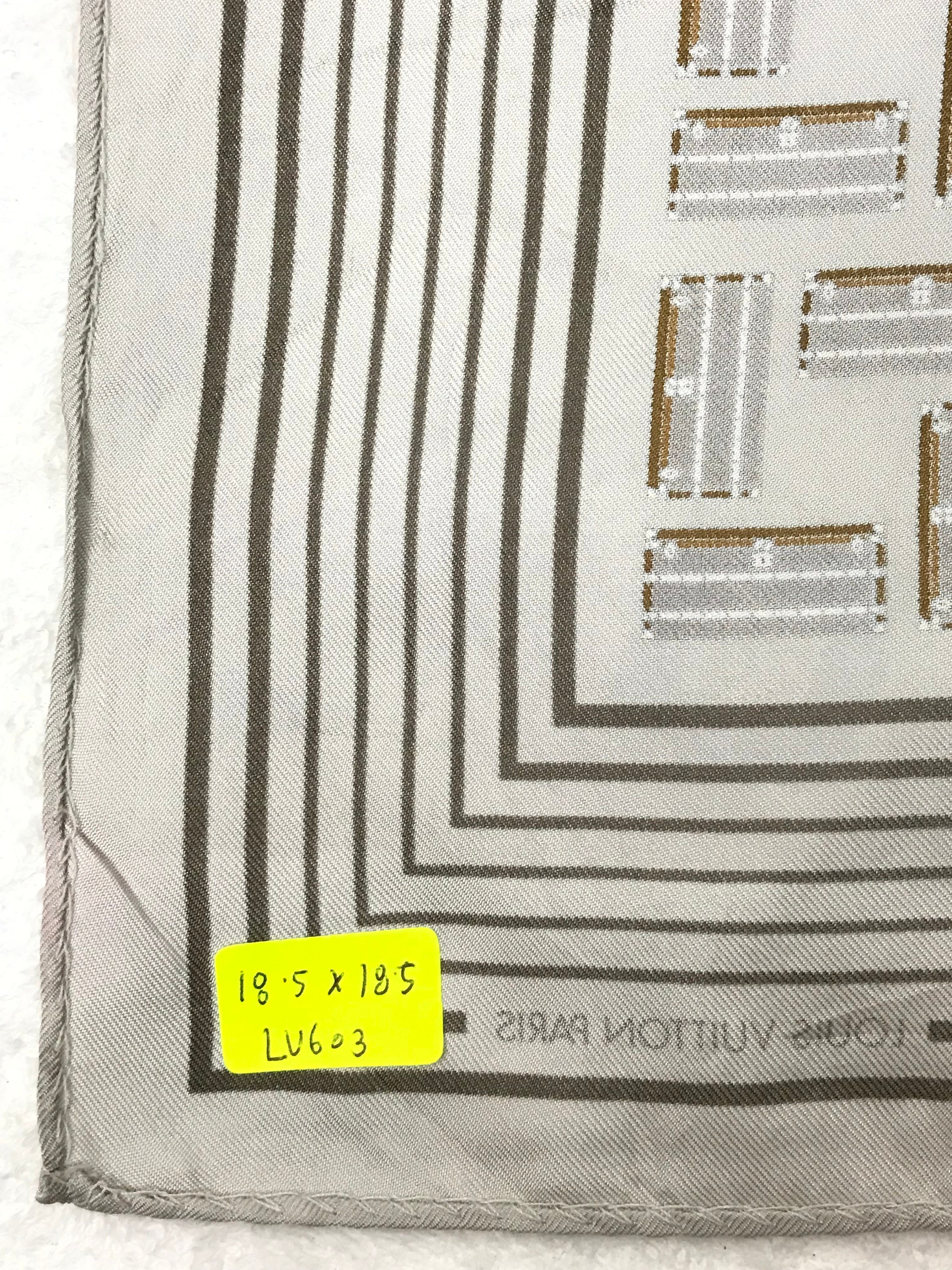 18.5x18.5 Authentic Louis Vuitton Silk Scarf Bag Design 