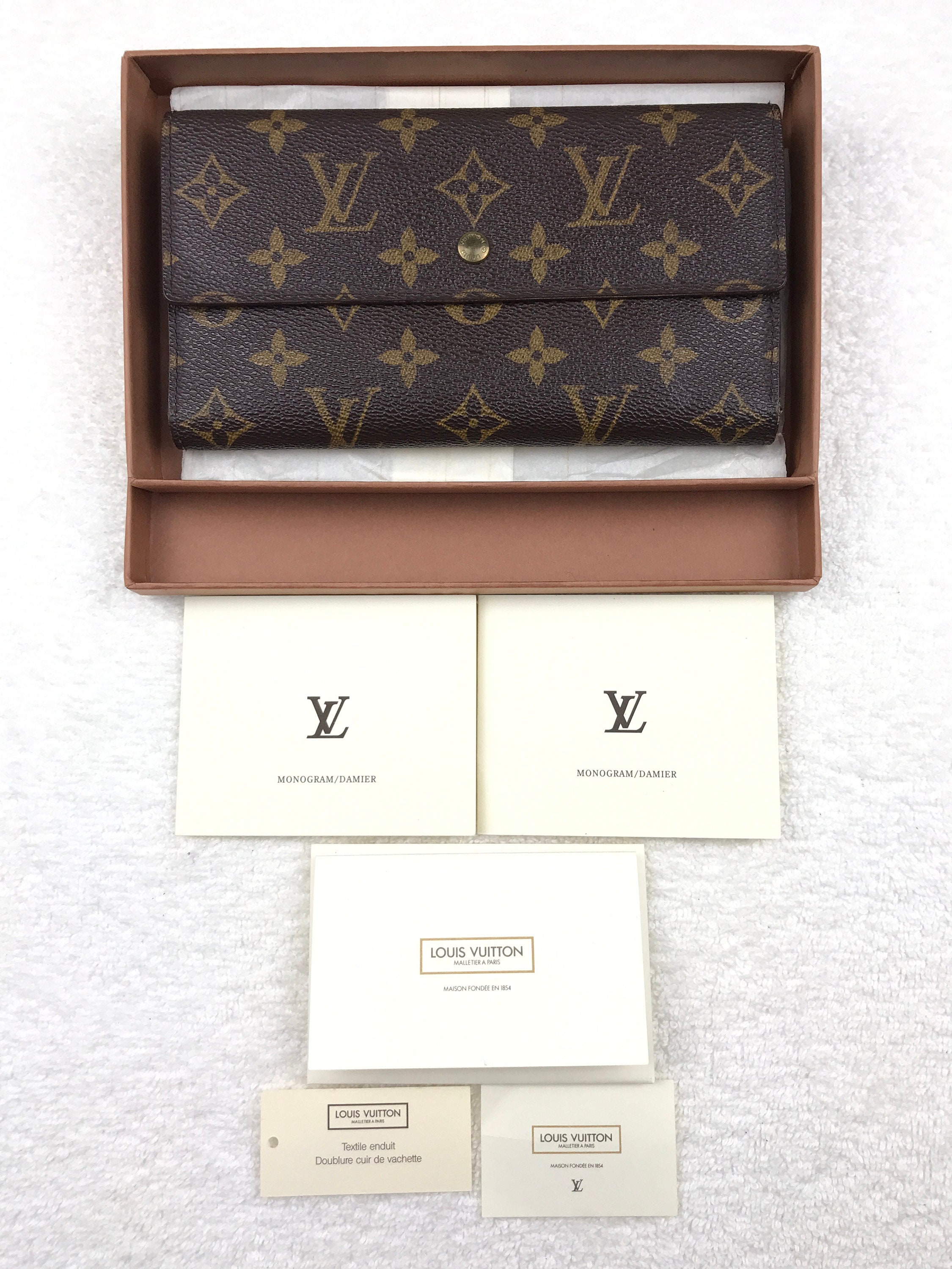 vuitton malletier a