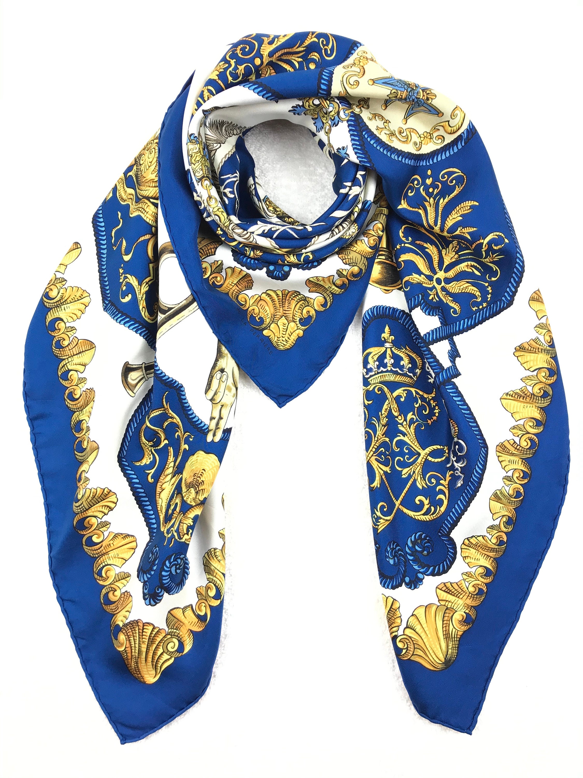 Vintage Hermes Silk Ascot Louis XIV - Ludovicus Magnus – Carre de Paris