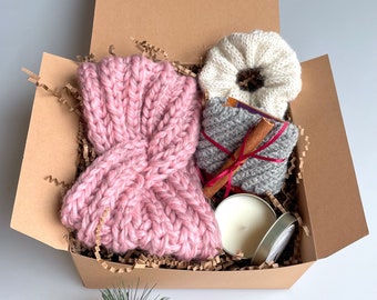 Hand knit hygge gift set, winter care package for her, cozy gift box for teen, comfort box, self care kit, thinking of you gift for women