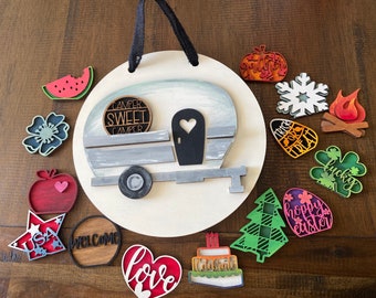 Personalized Camper Sign: Interchangeable Seasonal RV Door Hanger