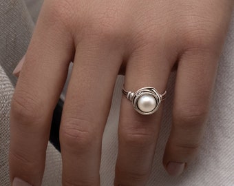Pearl Ring, Alternative Pearl Engagement Ring, Wire Wrap Ring, Sterling Silver 925 Ring, Pearl Promise Ring, Unique Gift Ideas for Her