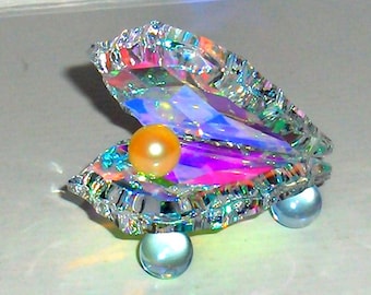 Austrian Crystal Sea Shell with Pearl - Collectible figurine