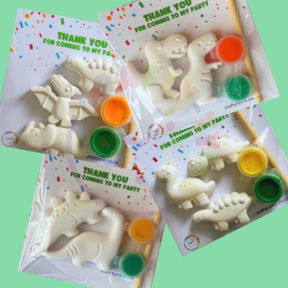 Dinosaur Painting Kit Party Favours | T-Rex, Triceratops, Pterodactyl Craft Kit | Kids Birthday Party Favours | Jurassic