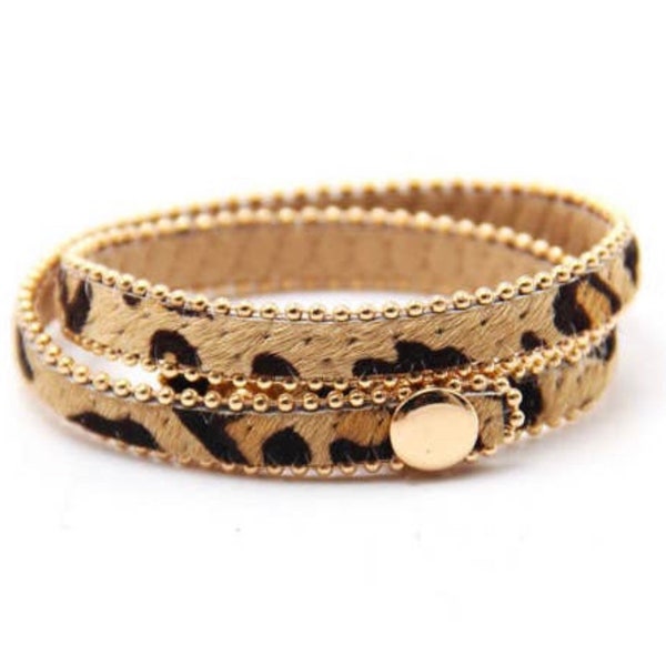 Cheetah Faux Animal Hair Snap Bracelet|Snaps with button and wraps around wrist|Pulsera animal print| jewelry gift.