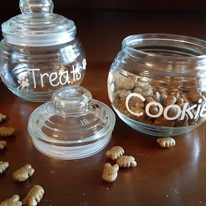 Glass Round Cookie / Treat Jar for Cats & Dogs - Kitten/Cat Puppy/Dog Treats Cookies Jar Container