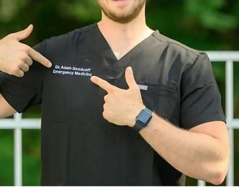 Personalized Scrub Set,High Quality  stretch fabric,embroider your logo and name,Hospital Uniforms Sets,Custom Scrubs,uniform with Logo